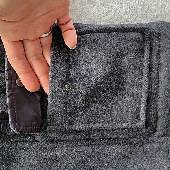 Carter's 2T faux wool hooded toggle pea coat grey - Picture 3 of 4